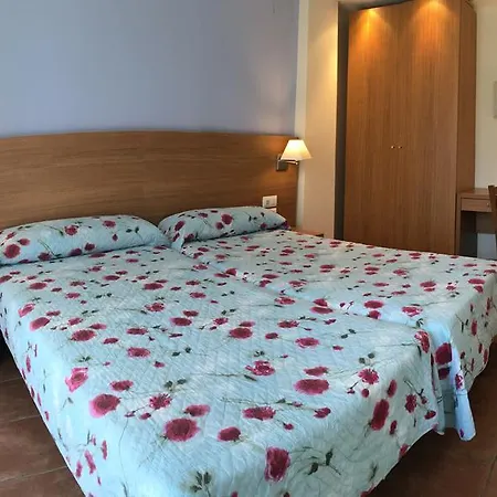 מלון Puerto Mar 3*