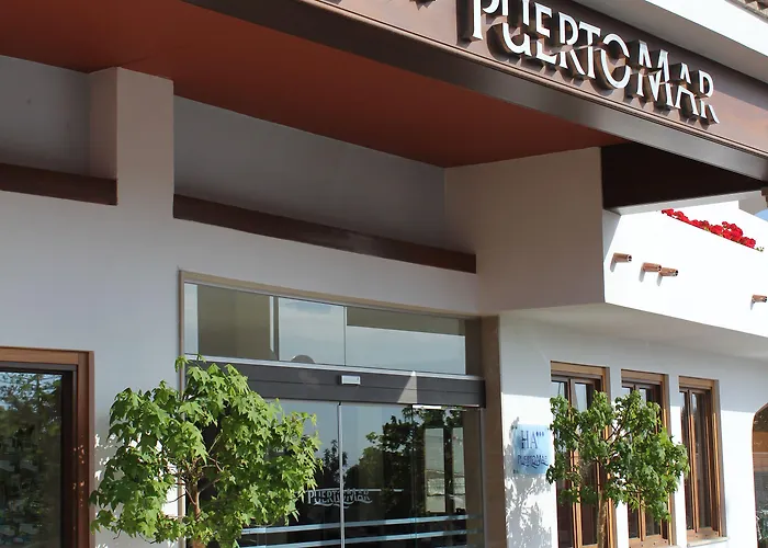 Hotel Puerto Mar